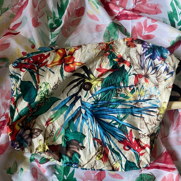 SHARIF Vacation Tote Lightweight Nylon Floral Print - Picture 5 of 7